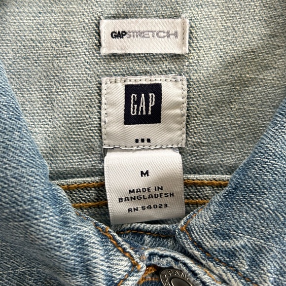 GAP | Women’s Light Blue Denim GAP Stretch Button Front Trucker Jacket Size M - Picture 14 of 16